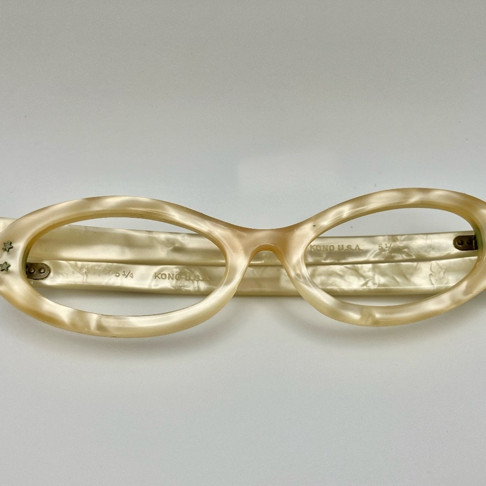 Pearlized Lucite Vintage  Eyeglass Frame Never Worn